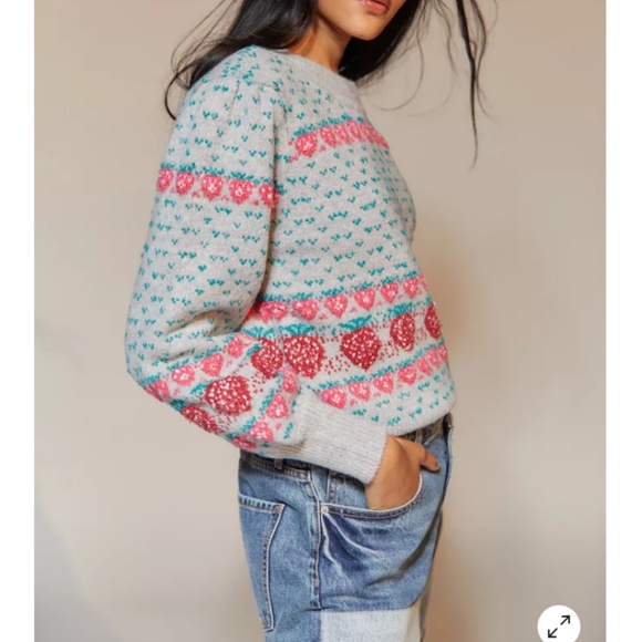 ISO! Urban outfitters strawberry sweater small or xs - Picture 3 of 3